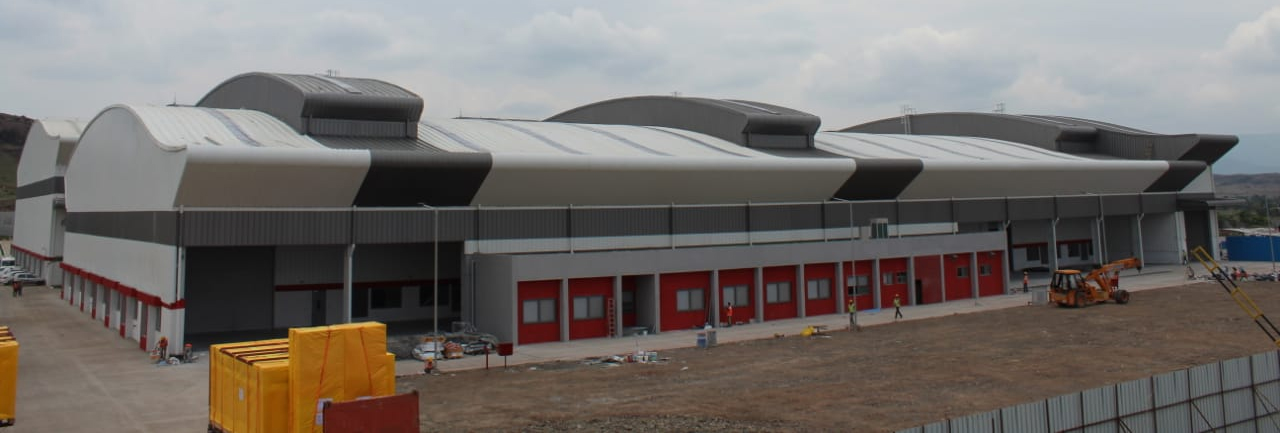 PEB warehouse construction